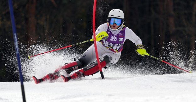 Początek astronomicznej zimy to znak, że czas wyciągnąć narty i rozpocząć ściganie w Akademickim Pucharze Polski w narciarstwie alpejskim. Trwają zgłoszenia do 24. edycji zawodów. Pierwsza runda odbędzie się już 22 grudnia.